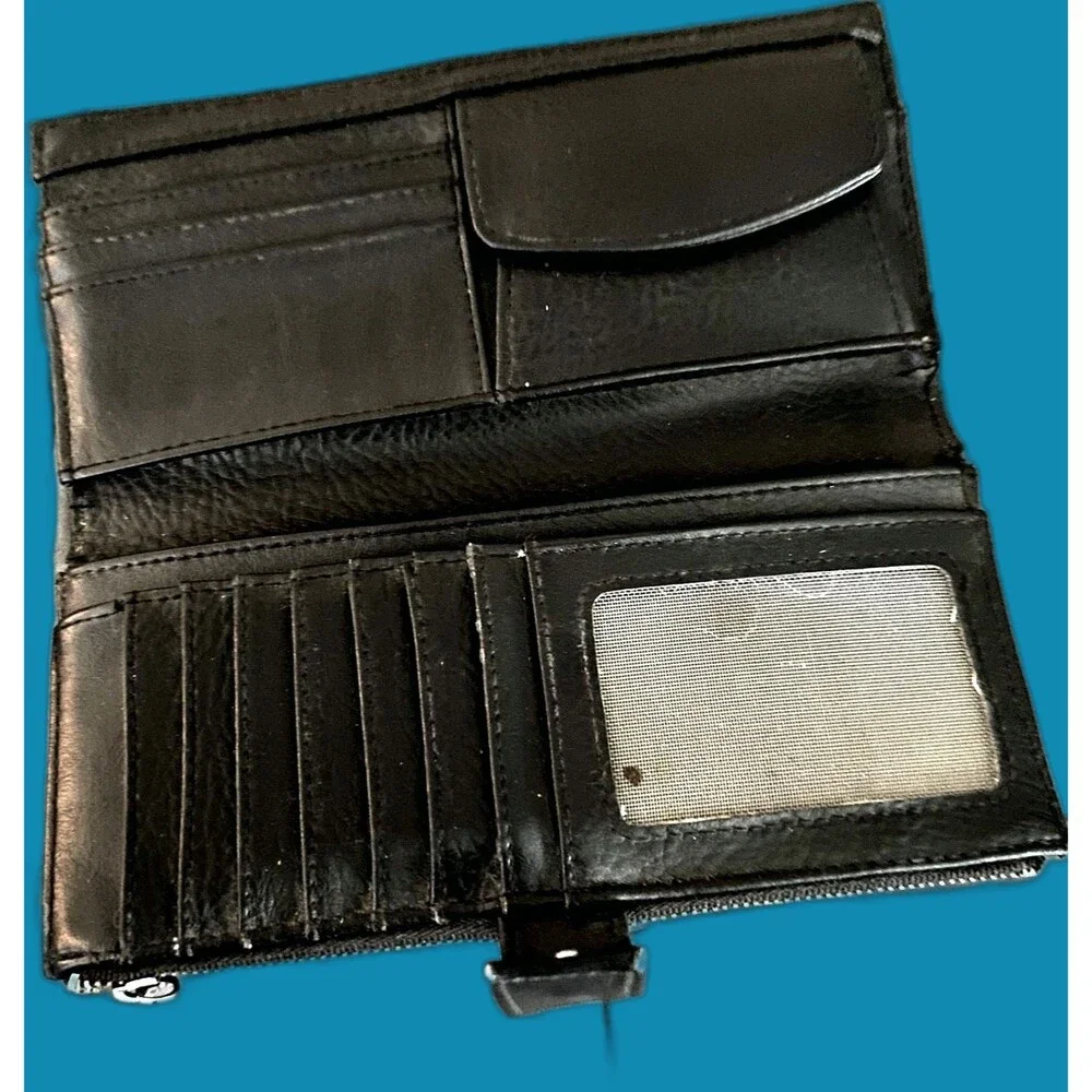 Matt & Nat Black Vegan Leather Wallets Lot Of 2